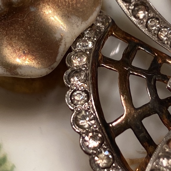 Sterling Mazer bracelet w/green rhinestone in center of flower 6 3/4” Vintage - Picture 13 of 17